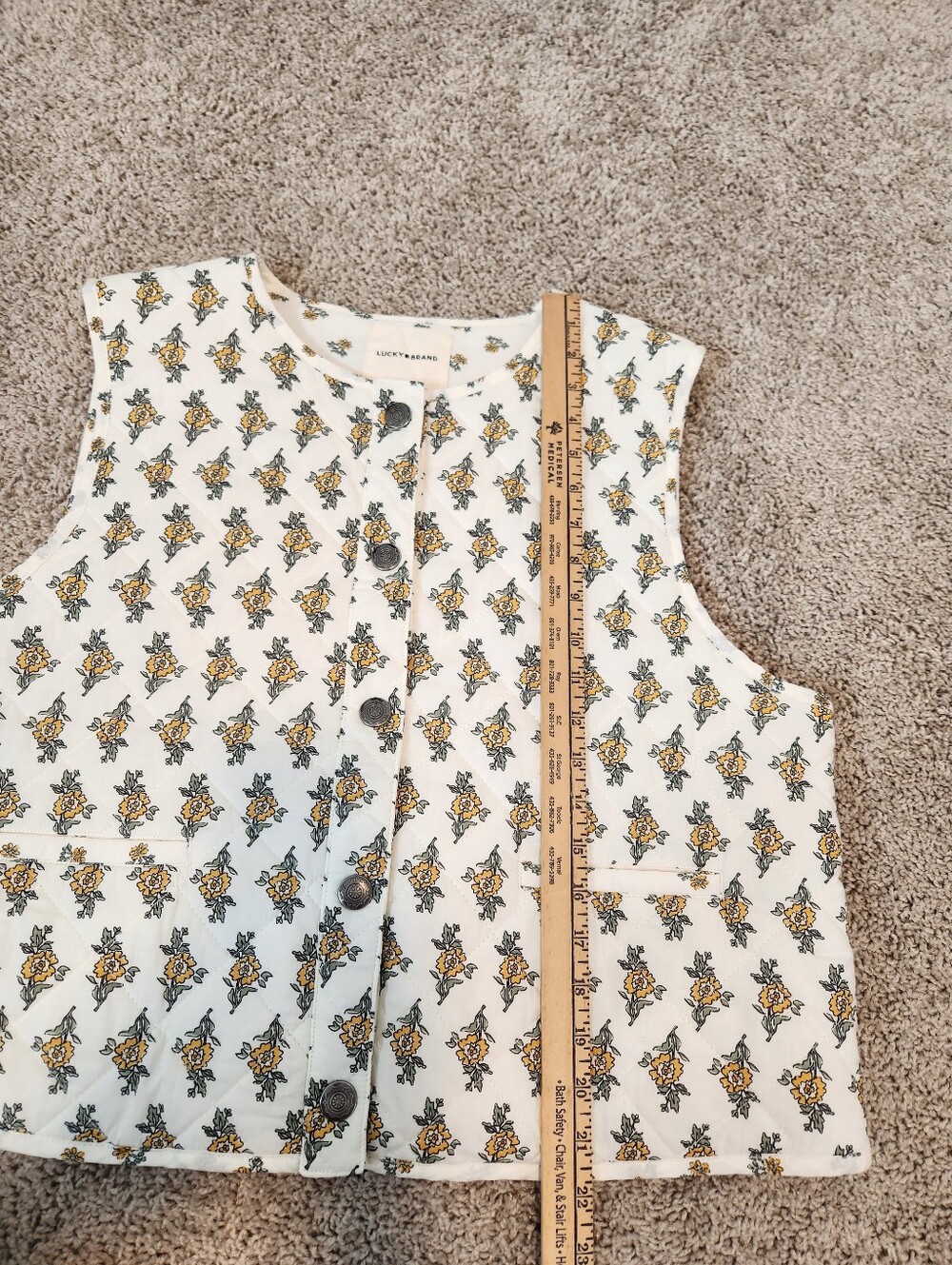 Lucky Brand Floral Quilted Vest Size XL - Picture 9 of 9